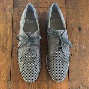 Ara Gray Suede studded Oxford Shoes - size 9